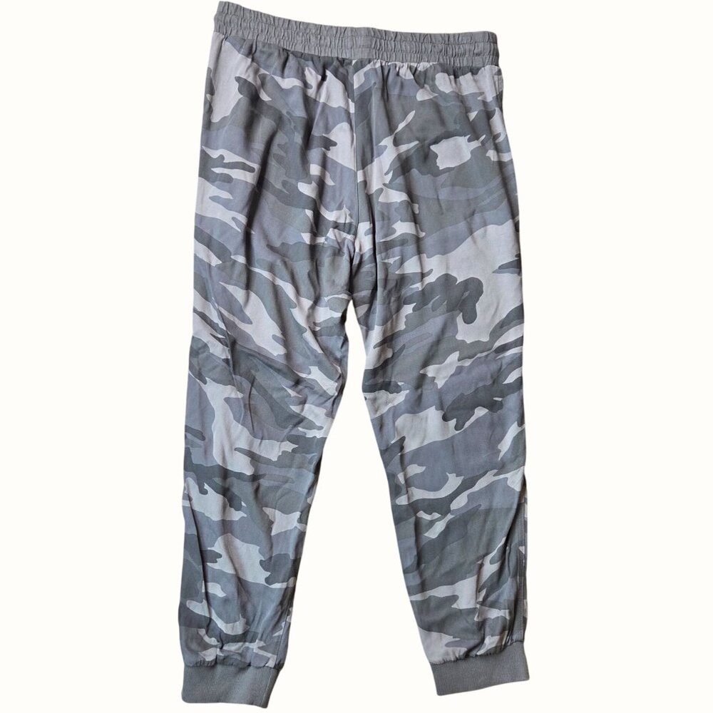 Splendid Gray Camo Print Drawstring Casual Rayon Jogger Pants Women's Size XL - Picture 3 of 6